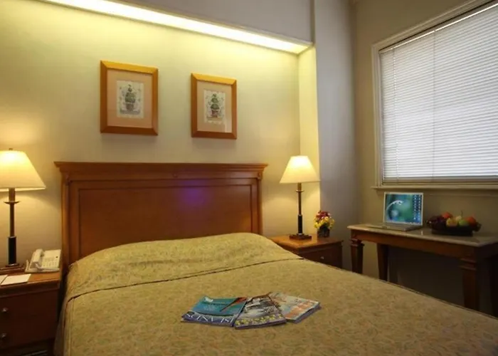 Sunny Bay 3* Manila