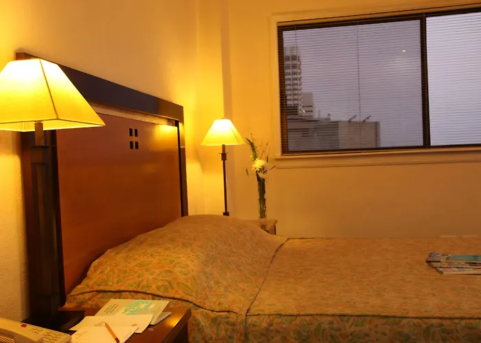 Hotel Sunny Bay