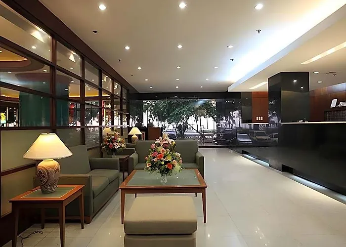 Sunny Bay Hotel