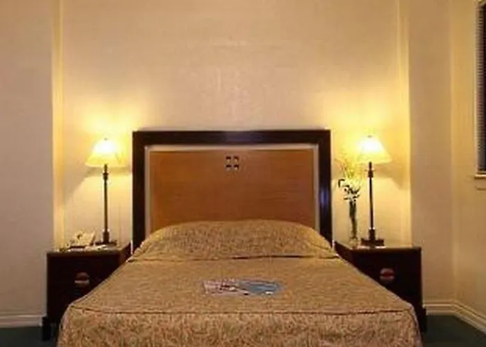 Hotel Sunny Bay