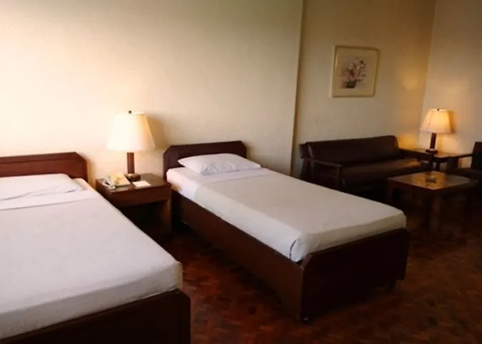 Sunny Bay 3* Manila
